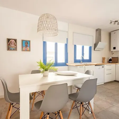 Espectacular Casa Muy Luminosa Con Azotea * Conil De La Frontera